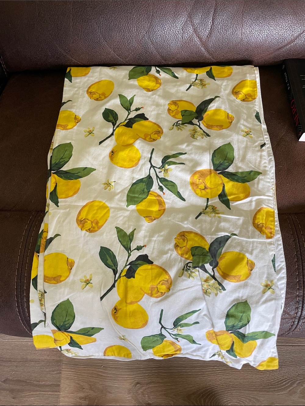 Pottery Barn Lemon table runner
